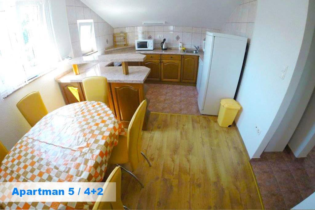 Villa Kristinka Vodice Zewnętrze zdjęcie
