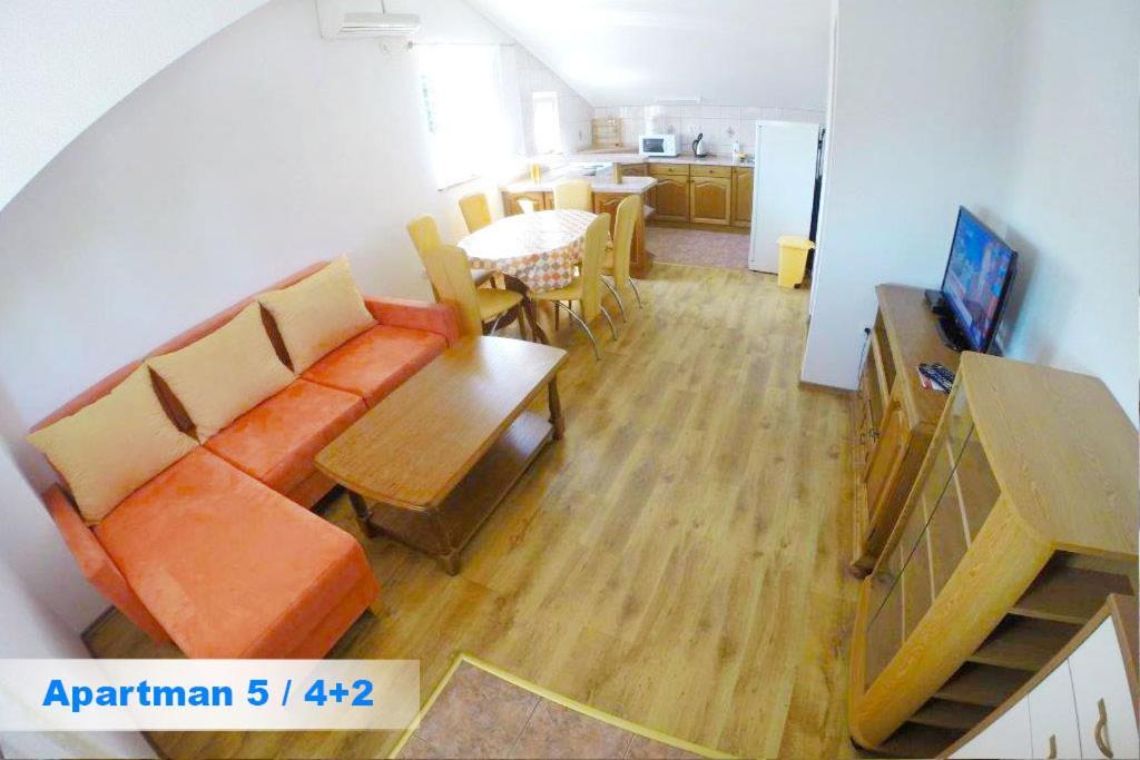 Villa Kristinka Vodice Zewnętrze zdjęcie